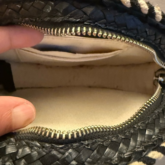 Rebecca minkoff straw bag crossbody - Picture 7 of 7